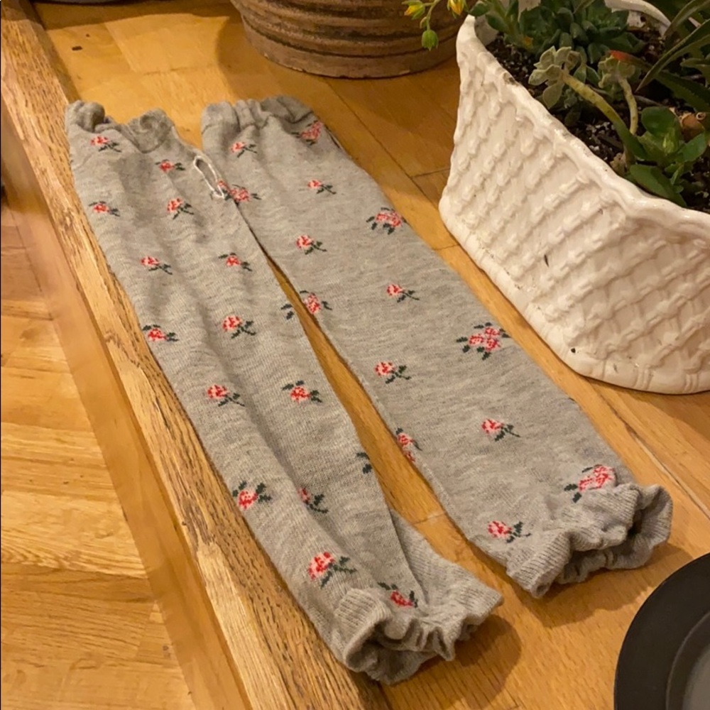 ✨B2G2✨ Flower Arm Sleeve Gloves / Warmers 🥰